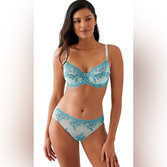 NWOT Wacoal Women's Embrace Lace Bra Size 40D
65191 - Picture 4 of 7